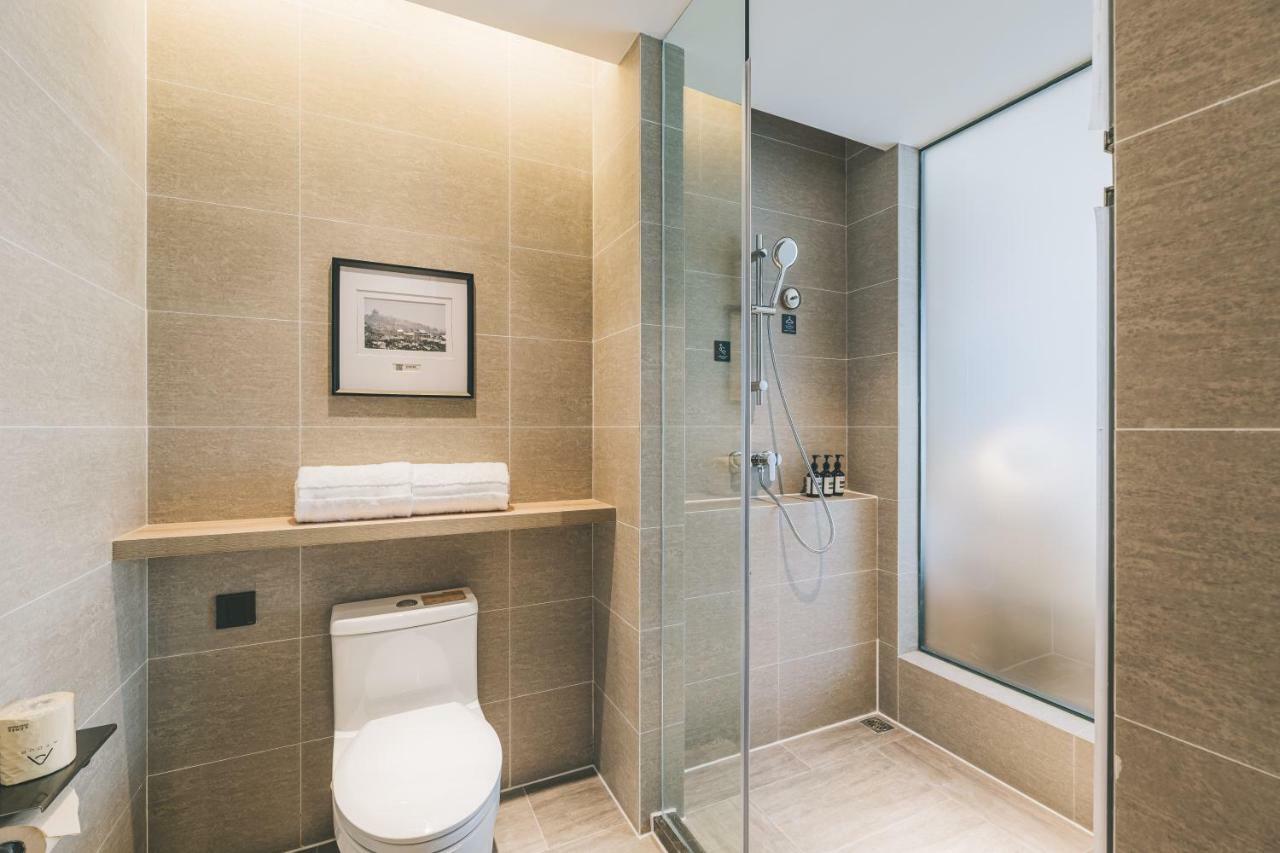 Atour Hotel Haining Leather City South Gate Экстерьер фото